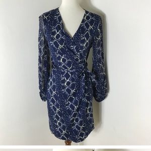 DVF Diane von Furstenberg blue print wrap dress sheer sleeves 6